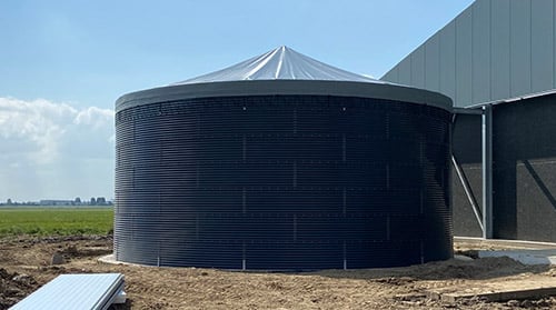 Golfplaten mestsilo Golfplaten mestsilo